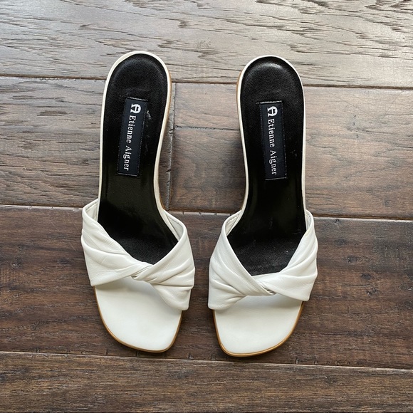 Etienne Aigner Slide Heeled Leather Sandals - Picture 4 of 11